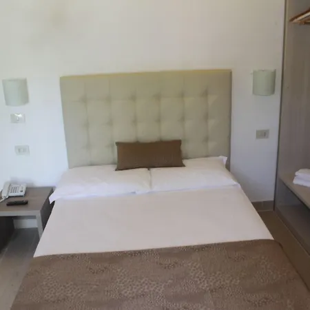 Hotel Boomerang 3*