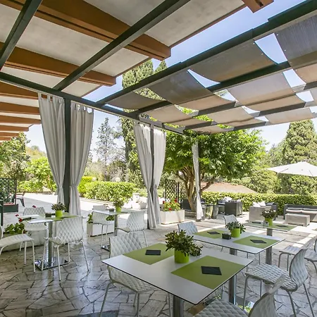 Boomerang Hotel La Massimina-Casal Lumbroso