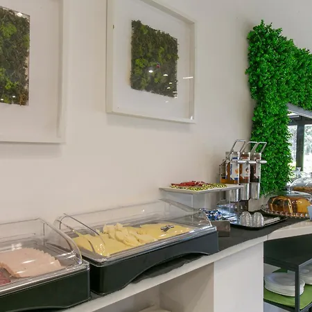 Boomerang Roma Hotell 3*