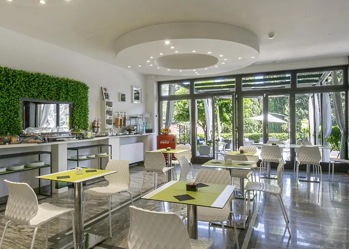 Hotel Boomerang La Massimina-Casal Lumbroso